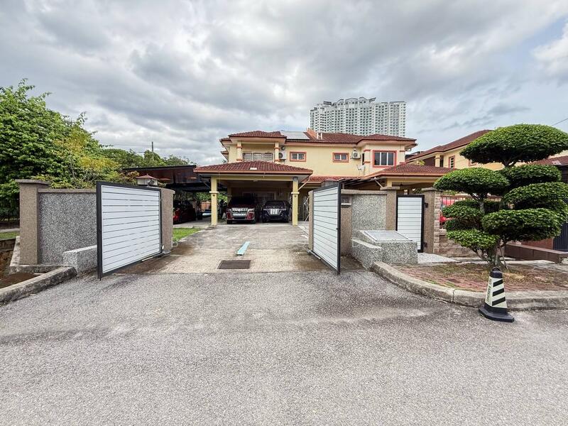 Terraced House for Sale in Kajang (Selangor) - Abdul Qadir - Exterior - PropertyGuru.com.my