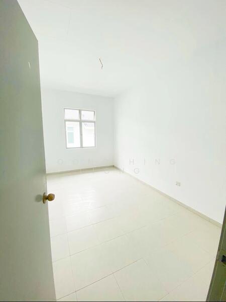 2-storey Terraced House for Sale in Taman Scientex Utama (Senai) - Loong Hing Liong - Interior - PropertyGuru.com.my