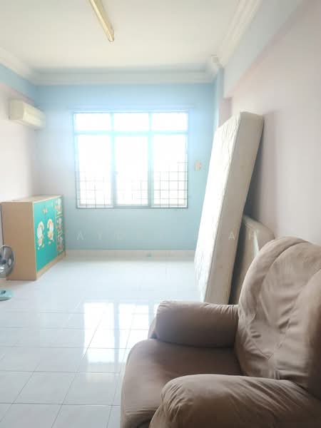 Apartment for Sale at Pangsapuri Seri Indah - Kayden Siah - Living Room - PropertyGuru.com.my