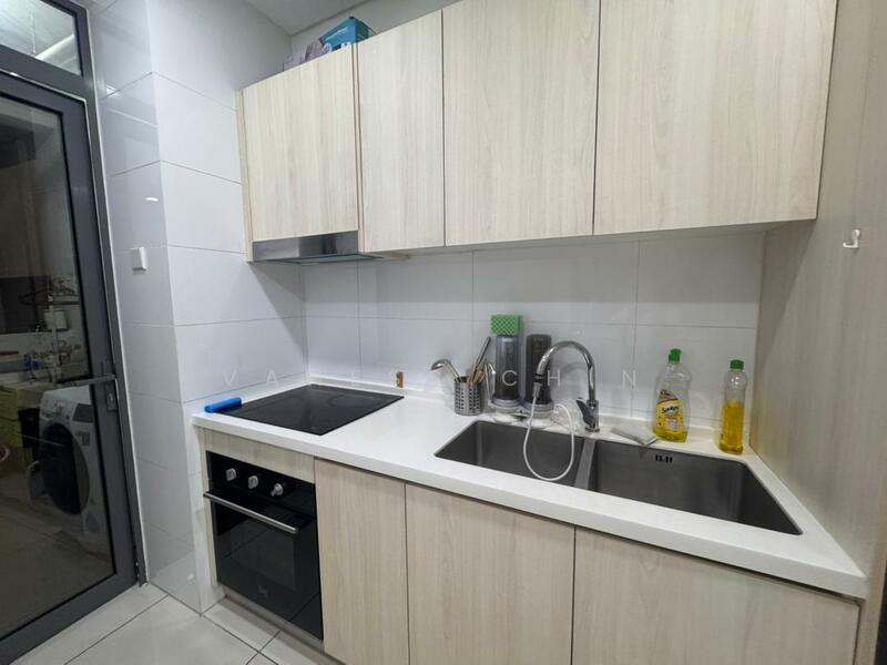 Condominium for Rent at Vivo Residential Suites - Vaness Chin - Kitchen - PropertyGuru.com.my