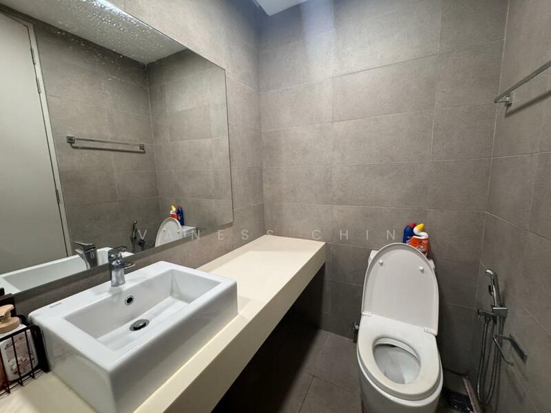 Condominium for Rent at Vivo Residential Suites - Vaness Chin - Bathroom - PropertyGuru.com.my