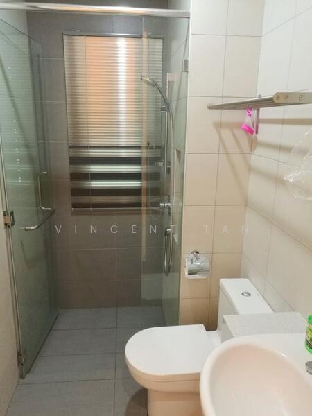 Condominium for Rent at The LIGHT COLLECTION I - Vincent Tan - Bathroom - PropertyGuru.com.my