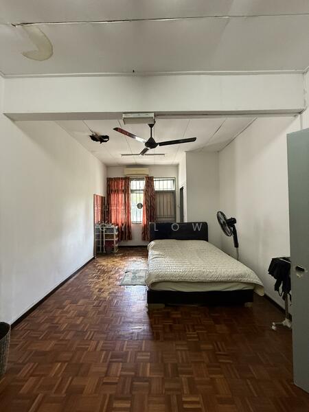 2-storey Terraced House for Sale in Taman Desa (Kuala Lumpur) - CY Low - Bedroom - PropertyGuru.com.my