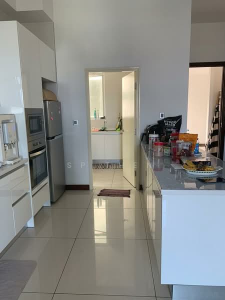 Paragon Residences @ Straits View untuk Untuk Dijual - RM 1,000,000, Mac 2026 - Kitchen - PropertyGuru.com.my