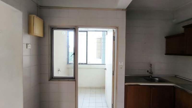 Kondominium untuk Dijual di Jasmine Towers - Eric Lim - Kitchen - PropertyGuru.com.my