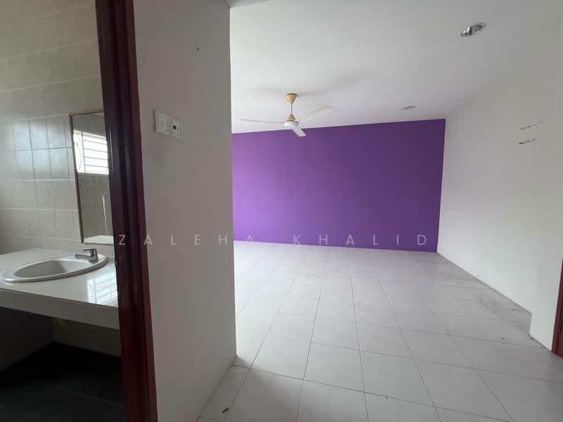 Rumah Teres 2.5 Tingkat untuk Dijual di Shah Alam (Selangor) - Zaleha Khalid - Bathroom - PropertyGuru.com.my