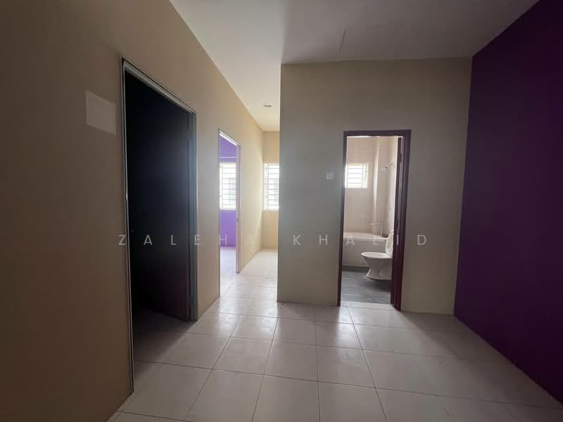 Rumah Teres 2.5 Tingkat untuk Dijual di Shah Alam (Selangor) - Zaleha Khalid - Interior - PropertyGuru.com.my