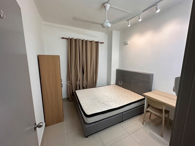 Condominium for Rent at Koi Tropika - Chi Hau - Medium room w/o AC RM600 - PropertyGuru.com.my