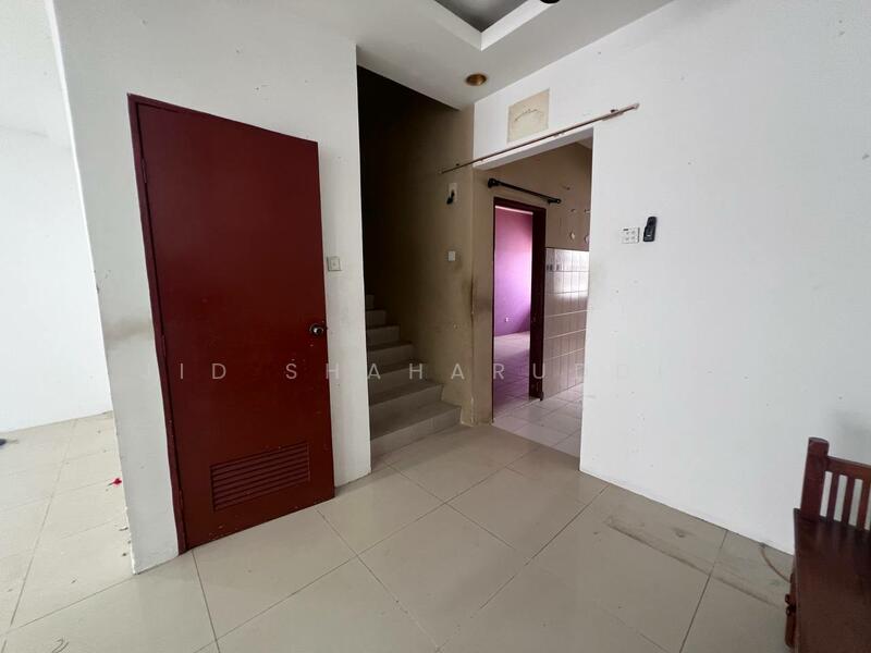 2.5-storey Terraced House for Sale in Shah Alam (Selangor) - Jid Shaharuddin - Interior - PropertyGuru.com.my