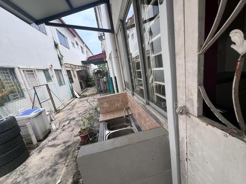 2.5-storey Terraced House for Sale in Shah Alam (Selangor) - Jid Shaharuddin - Exterior - PropertyGuru.com.my