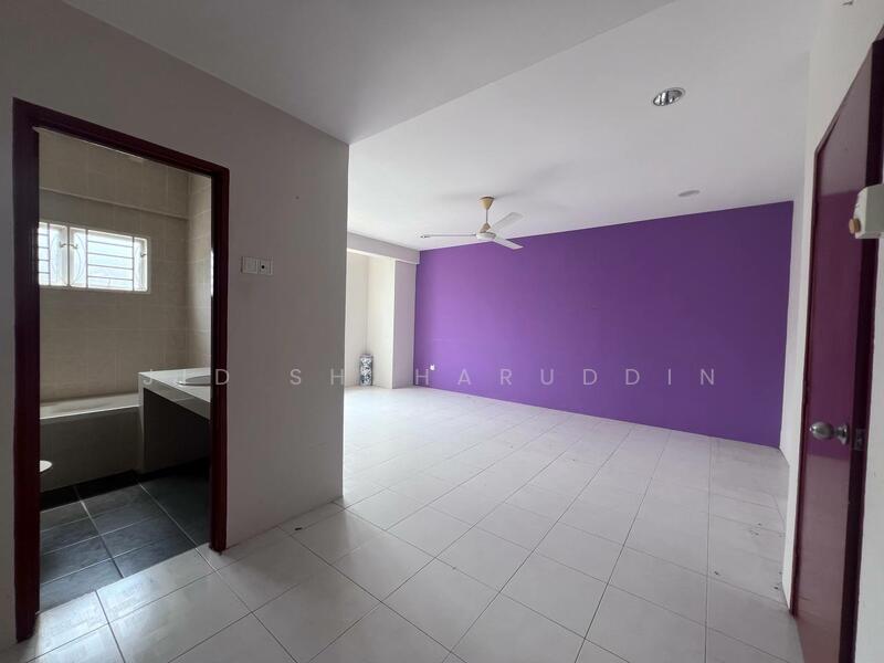 2.5-storey Terraced House for Sale in Shah Alam (Selangor) - Jid Shaharuddin - Interior - PropertyGuru.com.my