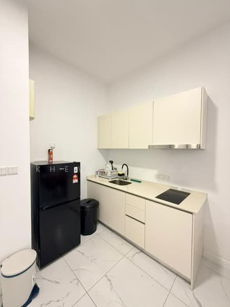 Servis Apartment untuk Disewa di Cubic Botanical - Khew Zi Xian - Kitchen - PropertyGuru.com.my