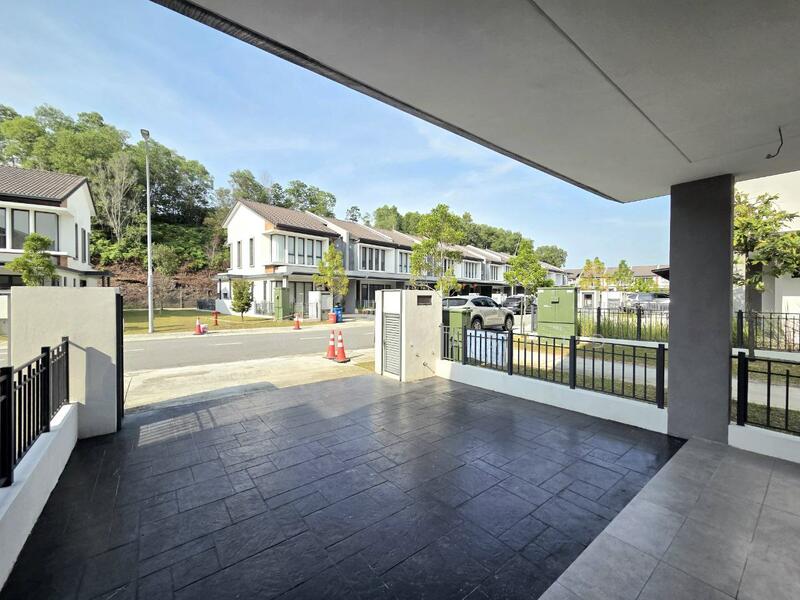 2-storey Terraced House for Sale in Shah Alam (Selangor) - Zainul Rashid - Exterior - PropertyGuru.com.my