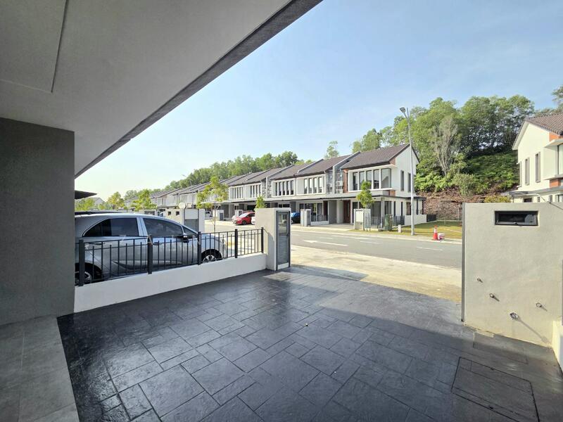 2-storey Terraced House for Sale in Shah Alam (Selangor) - Zainul Rashid - Exterior - PropertyGuru.com.my