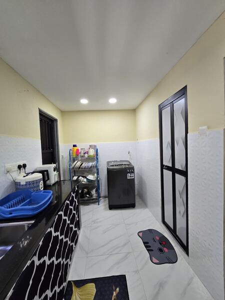 2-storey Terraced House for Sale in Taman Kota Masai (Pasir Gudang) - Mohd Faez - Kitchen - PropertyGuru.com.my