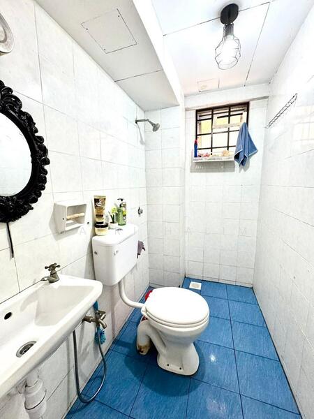 Apartment for Sale at Pangsapuri Subang Suria - Hairi Halim - Bathroom - PropertyGuru.com.my