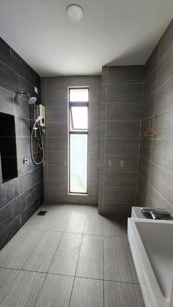 Monet Springtime @ Monet Residences Sunsuria City untuk Untuk Dijual - RM 649,999, Feb 2026 - Bathroom - PropertyGuru.com.my