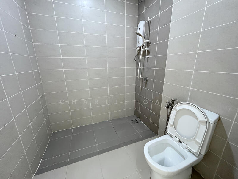 Rumah Teres untuk Disewa di Bandar Tropicana Aman (Telok Panglima Garang) - Charlie Gan - Bathroom - PropertyGuru.com.my