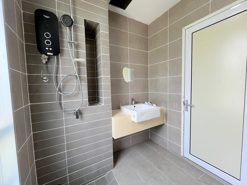 Rumah Teres untuk Disewa di Bandar Tropicana Aman (Telok Panglima Garang) - Charlie Gan - PropertyGuru.com.my