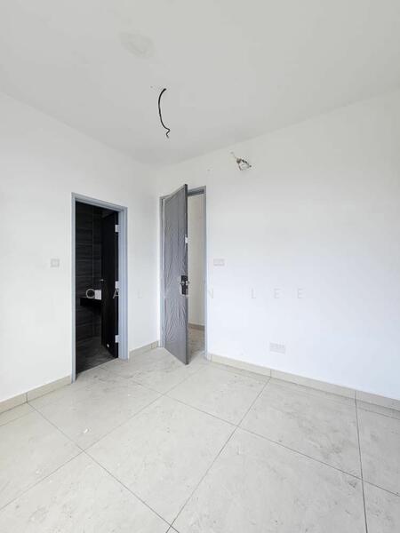 Cluster House for Sale in Skudai (Johor) - Calvin Lee - Interior - PropertyGuru.com.my