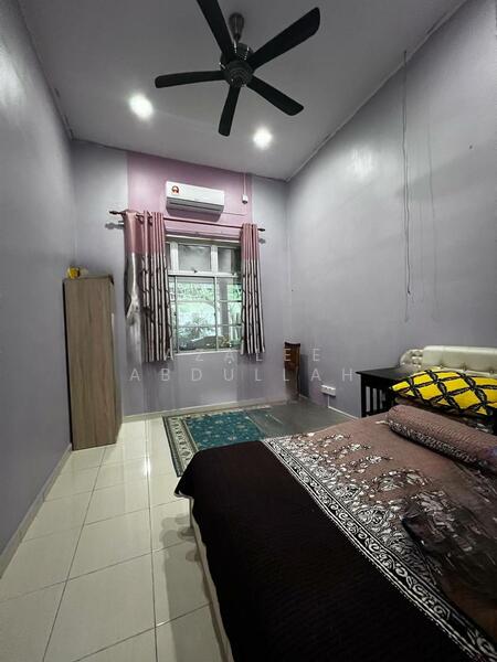 Semi-Detached House for Sale in Taman Bukit Istana (Kuantan) - Azalee Abdullah - Bedroom - PropertyGuru.com.my