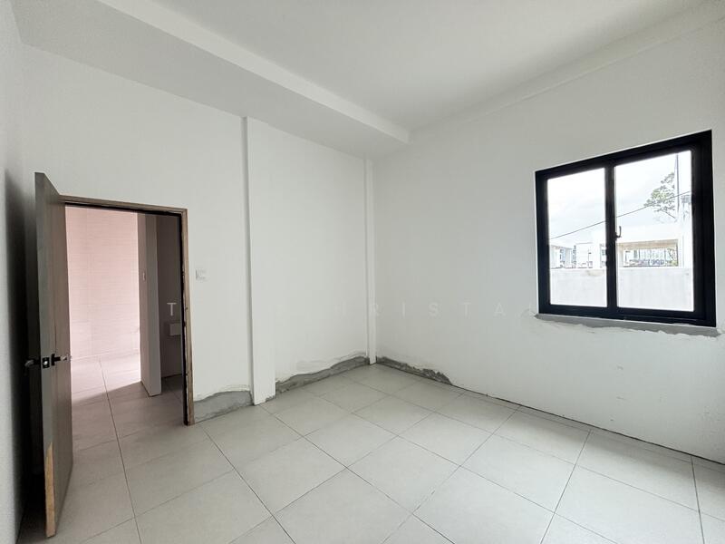 2-storey Terraced House for Sale in Kuching (Sarawak) - Toh Christal - Ground Floor Guest Room - PropertyGuru.com.my