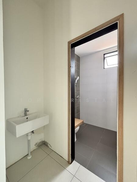 2-storey Terraced House for Sale in Kuching (Sarawak) - Toh Christal - Ground Floor Bathroom - PropertyGuru.com.my
