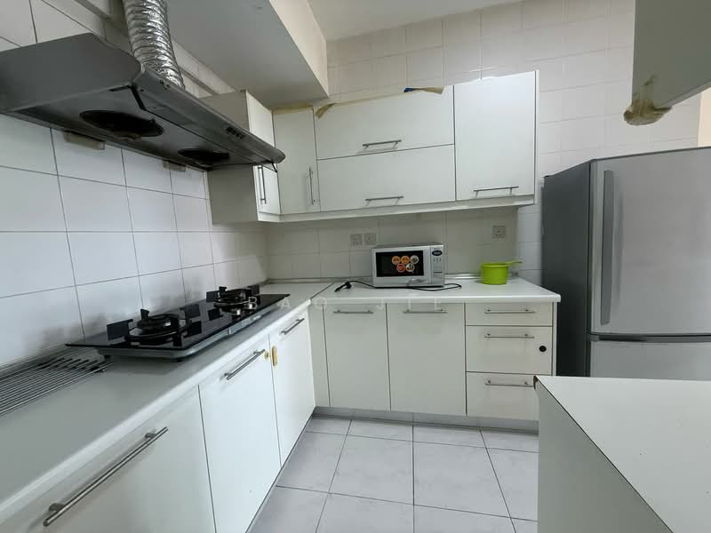 Servis Apartment untuk Dijual di Kiara Designer Suites - Bao Jie - Kitchen - PropertyGuru.com.my