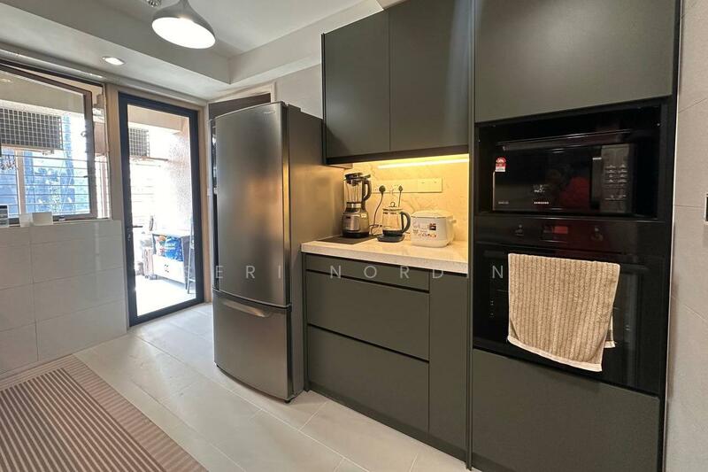 Condominium for Sale at Hampshire Park Condominium - Seri Nordin - Kitchen - PropertyGuru.com.my