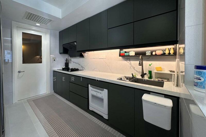 Condominium for Sale at Hampshire Park Condominium - Seri Nordin - Kitchen - PropertyGuru.com.my