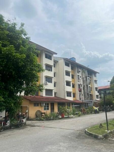 Seksyen 24 Shah Alam untuk Untuk Dijual - RM 165,000, Feb 2026 - Exterior - PropertyGuru.com.my
