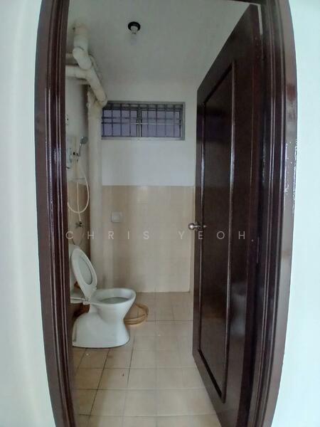 Lake View Suites untuk Untuk Dijual - RM 328,000, Feb 2026 - Bathroom - PropertyGuru.com.my