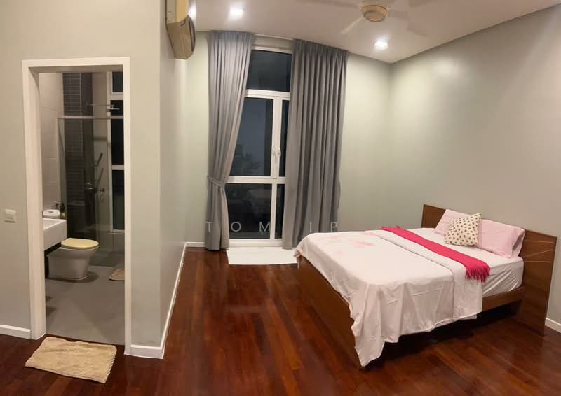 3-storey Terraced House for Sale in Taman Desa Seputeh (Seputeh) - Tom Ip - Bedroom - PropertyGuru.com.my