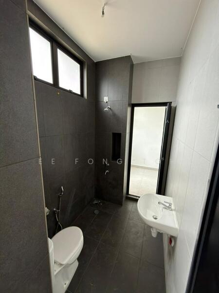 2-storey Terraced House for Sale in Setia Eco Cascadia (Tebrau) - Ee Fong Toh - Bathroom - PropertyGuru.com.my