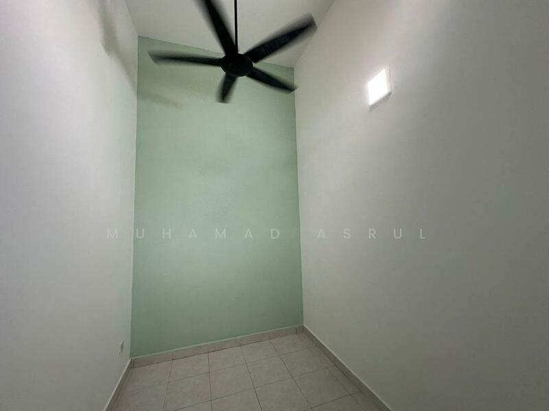 2-storey Terraced House for Sale in Taman Bestari Indah (Ulu Tiram) - Muhamad Asrul - bedrooms - PropertyGuru.com.my
