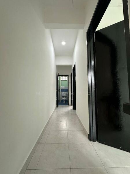 2-storey Terraced House for Sale in Taman Bestari Indah (Ulu Tiram) - Muhamad Asrul - Corridor - PropertyGuru.com.my
