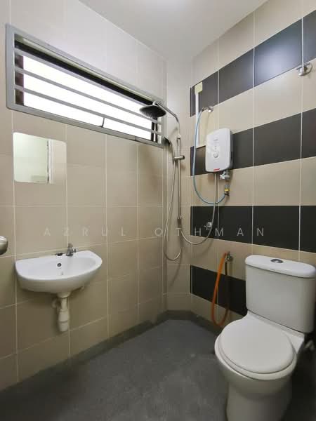 Rumah Teres untuk Dijual di Port Dickson (Negeri Sembilan) - Azrul Othman - Bathroom - PropertyGuru.com.my