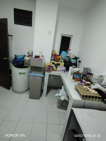 Townhouse for Sale in Taman Scientex Senai (Senai) - Nathan Chan - Kitchen - PropertyGuru.com.my