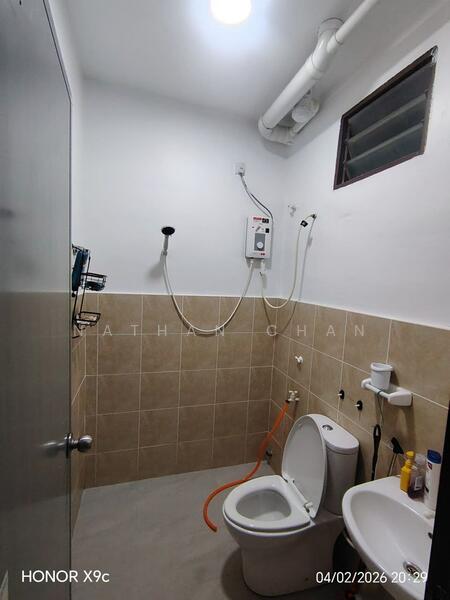 Townhouse for Sale in Taman Scientex Senai (Senai) - Nathan Chan - Bathroom - PropertyGuru.com.my