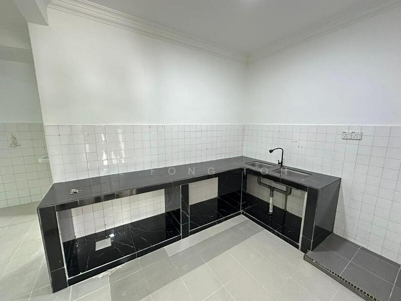 Pasir Putih Pasirs Putihs untuk Untuk Dijual - RM 400,000, Feb 2026 - Kitchen - PropertyGuru.com.my