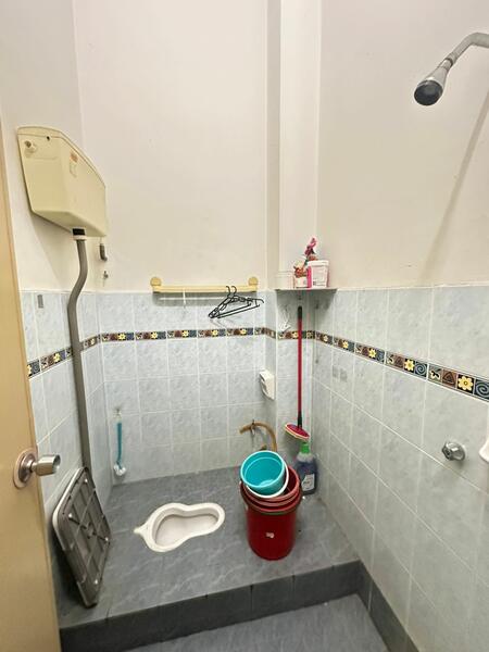 1-storey Terraced House for Sale in Bukit Indah (Iskandar Puteri (Nusajaya)) - Ee Fong Toh - Bathroom - PropertyGuru.com.my