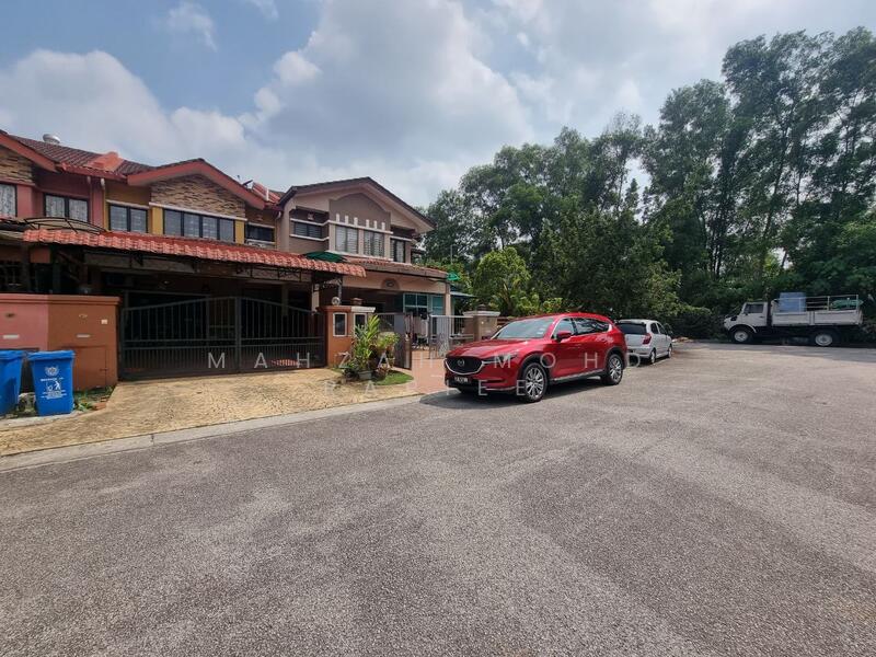 2-storey Terraced House for Sale in Seksyen U6 (Shah Alam) - Mahzah Mohd Rapiee - Exterior - PropertyGuru.com.my