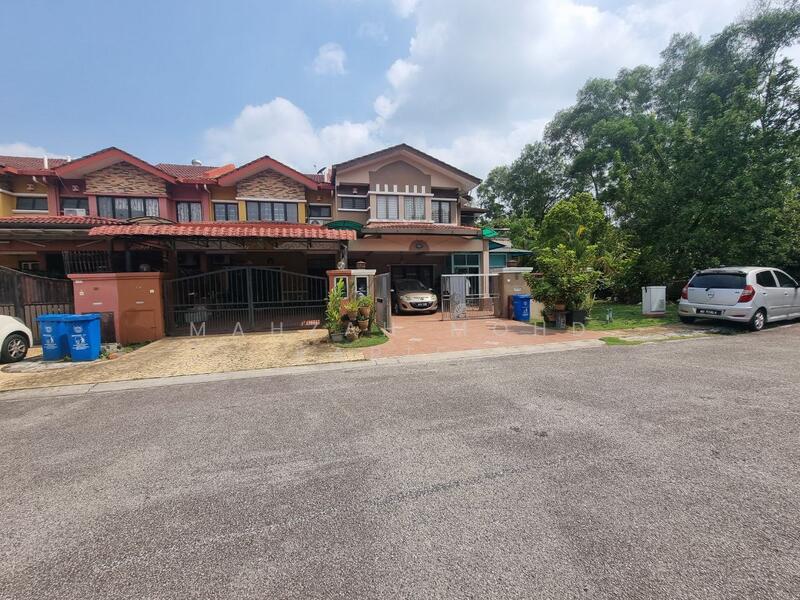 2-storey Terraced House for Sale in Seksyen U6 (Shah Alam) - Mahzah Mohd Rapiee - Exterior - PropertyGuru.com.my
