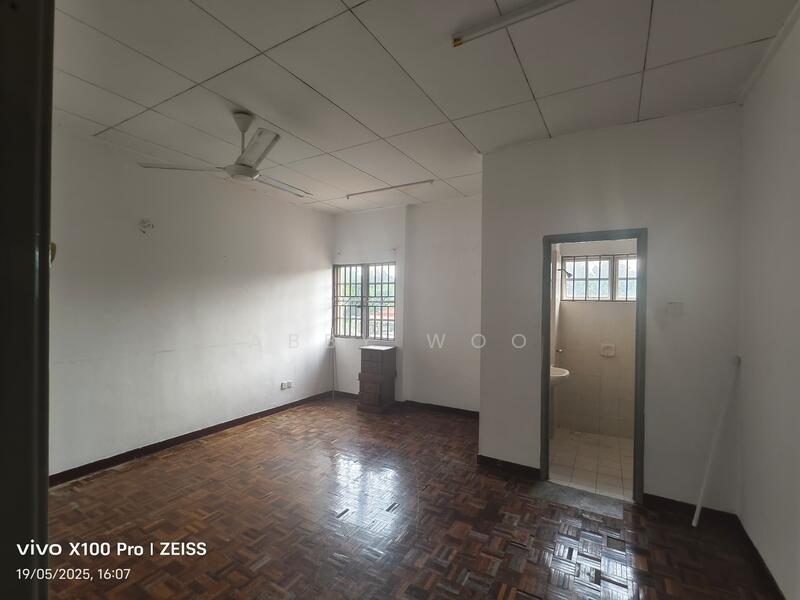 Taman Seri Pekan untuk Untuk Disewa - RM 1,500 /bulan, Mac 2026 - PropertyGuru.com.my