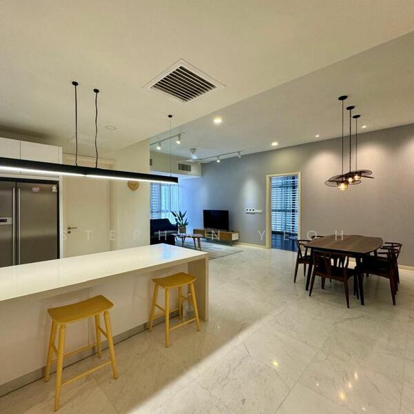 Setia V Residences untuk Untuk Disewa - RM 4,600 /bulan, Feb 2026 - Living Room - PropertyGuru.com.my