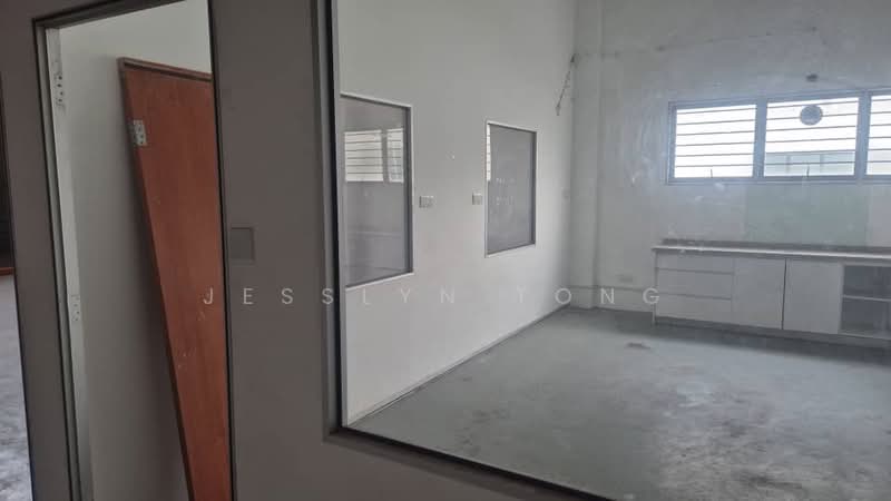 Factory for Rent in Klang (Selangor) - Jesslyn Tong - Interior - PropertyGuru.com.my