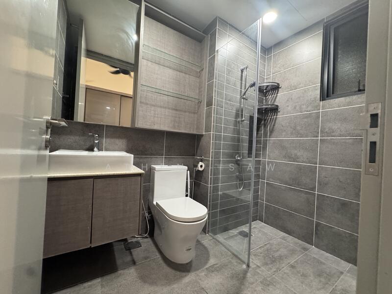 Kediaman Servis untuk Disewa di Millerz Square Serviced Residence - Athena Saw - Bathroom - PropertyGuru.com.my