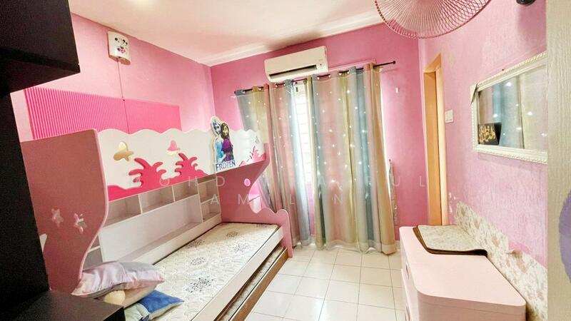2-storey Terraced House for Sale in Nilai (Negeri Sembilan) - Mohd Khairul Amilin - Bedroom - PropertyGuru.com.my