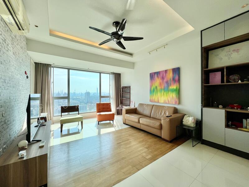 Service Residence for Sale at Gateway Kiaramas Residences - Chong Teck Seng - Living Room - PropertyGuru.com.my