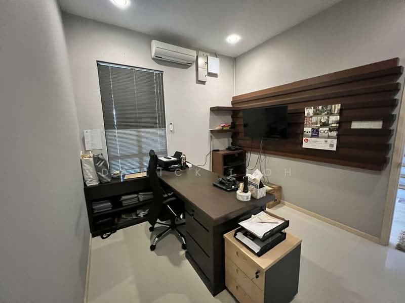 Bungalow for Sale in Batu Ferringhi (Penang) - Danick Teoh - Study - PropertyGuru.com.my
